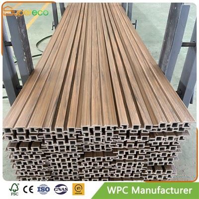 WPC Wide Slatted Wall Bord